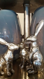 fashion-and-fantasy-osterdekoartikel-muenchen-zentrum-odeonsplatz-pinakotheken-20190401_131507